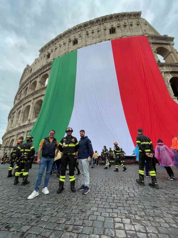 QN ECONOMIA DEDICA TRE PAGINE A RESOLFIN E RESOLGLASS: IL MADE IN ITALY CHE SVENTOLA NEL MONDO